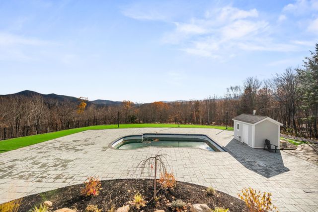 24 North Ledge Road, Bartlett, NH 03812