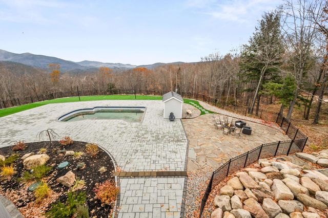 24 North Ledge Road, Bartlett, NH 03812