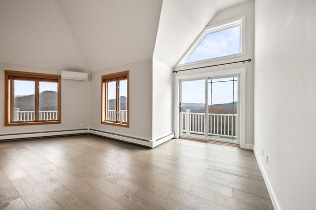 24 North Ledge Road, Bartlett, NH 03812