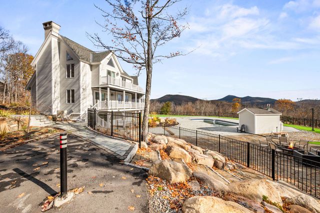 24 North Ledge Road, Bartlett, NH 03812