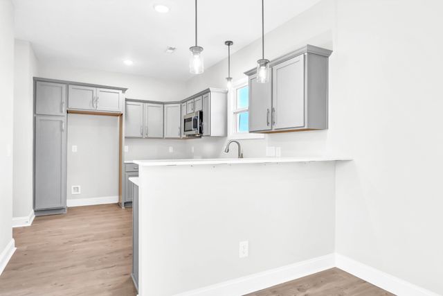 520 Ayden Ln, Clarksville, TN 37042