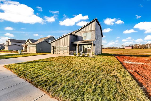 520 Ayden Ln, Clarksville, TN 37042