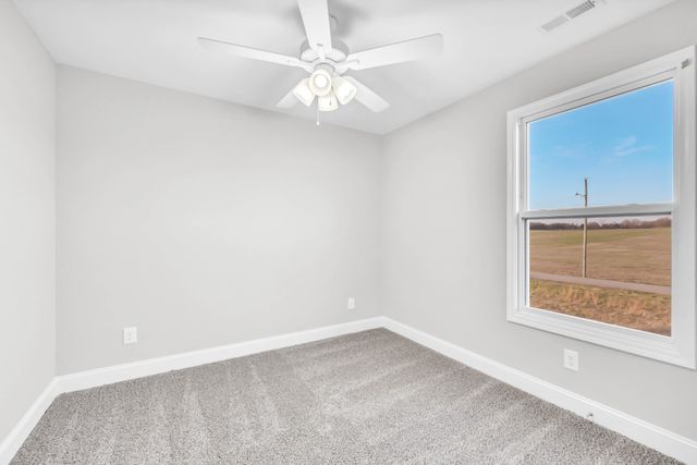 520 Ayden Ln, Clarksville, TN 37042