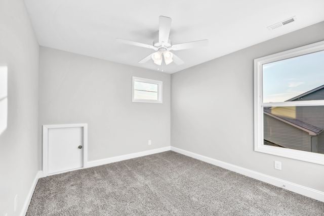 520 Ayden Ln, Clarksville, TN 37042