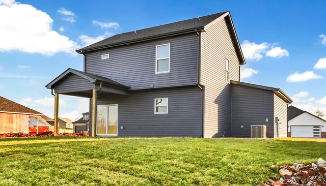 520 Ayden Ln, Clarksville, TN 37042