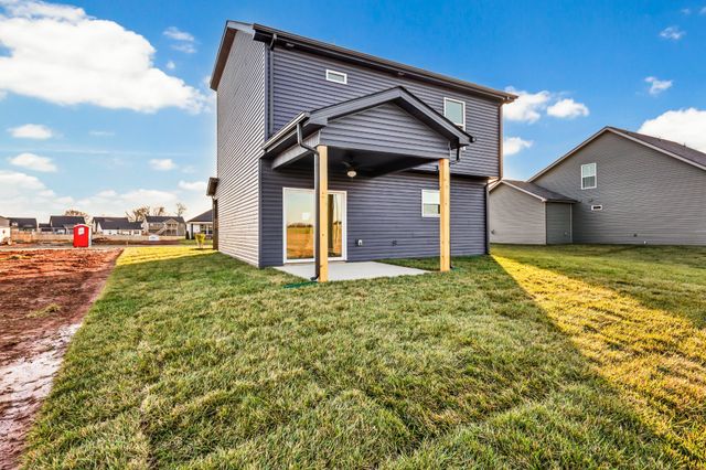 520 Ayden Ln, Clarksville, TN 37042