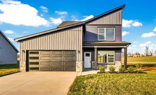 520 Ayden Ln, Clarksville, TN 37042