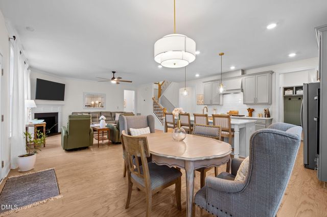 812 Stone Tennis Court, Hillsborough, NC 27278