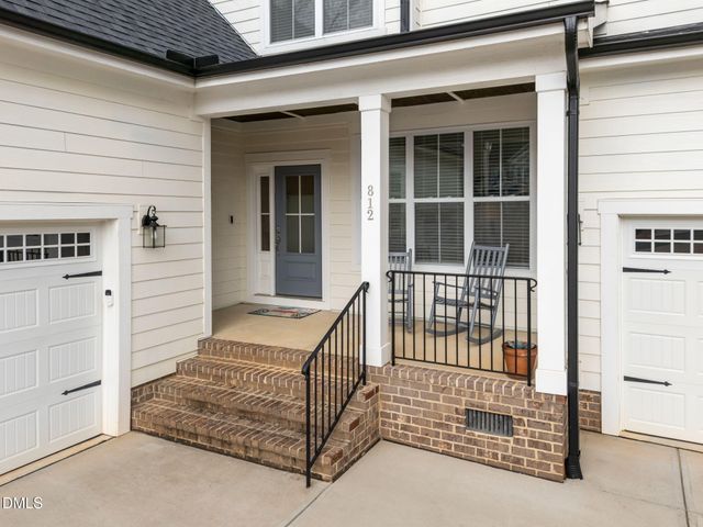 812 Stone Tennis Court, Hillsborough, NC 27278