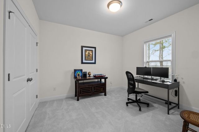 812 Stone Tennis Court, Hillsborough, NC 27278