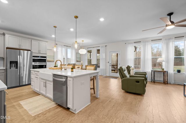 812 Stone Tennis Court, Hillsborough, NC 27278