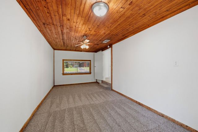 1020 W Brockett Street, Sherman, TX 75092