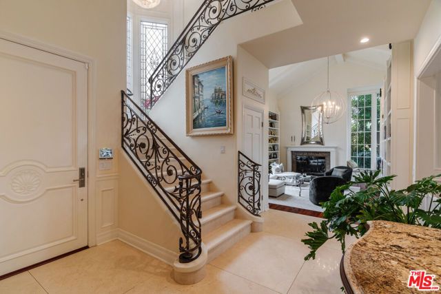 3819 Vista Linda Drive, Encino (los Angeles), CA 91316