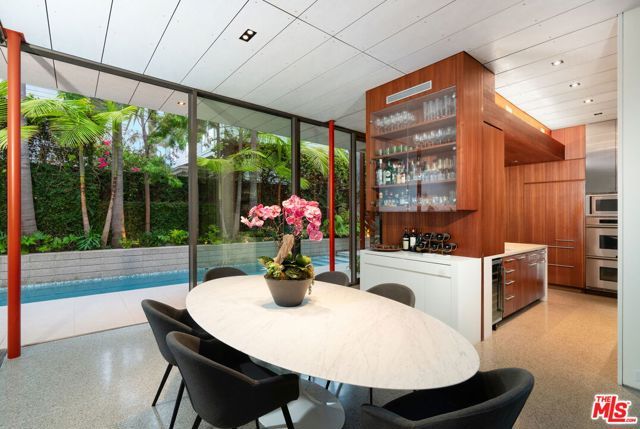 628 Milwood Avenue, Los Angeles, CA 90291