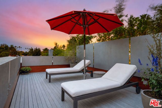 628 Milwood Avenue, Los Angeles, CA 90291