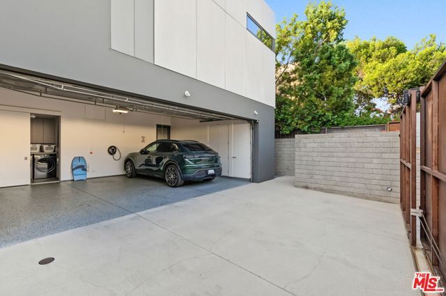 628 Milwood Avenue, Los Angeles, CA 90291