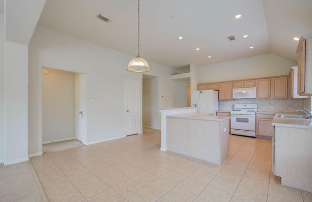 1519 Mustang Xing, Missouri City, TX 77459