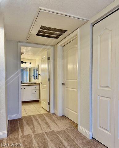 5055 West Hacienda Avenue 2104, Las Vegas, NV 89118