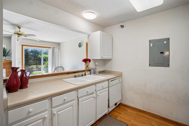 2156 NW 156th Street 7, Clive, IA 50325