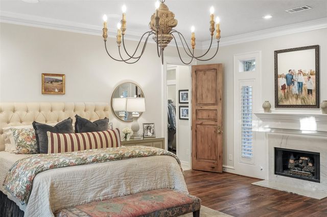 2207 Longmire Road, Conroe, TX 77304