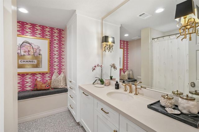 2207 Longmire Road, Conroe, TX 77304