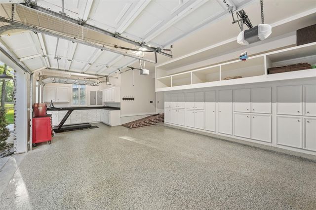 2207 Longmire Road, Conroe, TX 77304