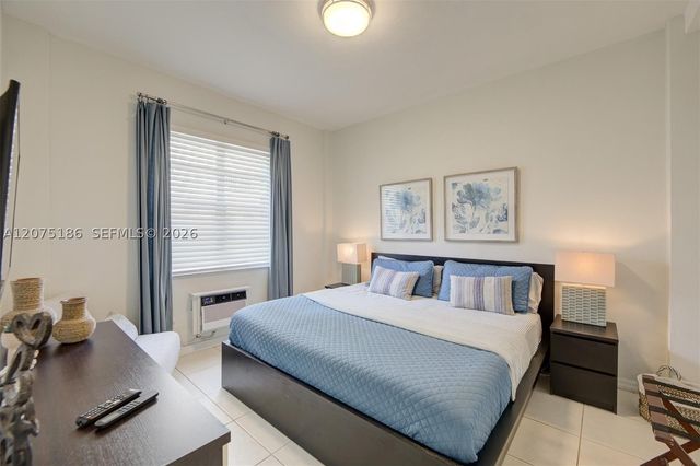 3030 Collins Ave 1G, Miami Beach, FL 33140