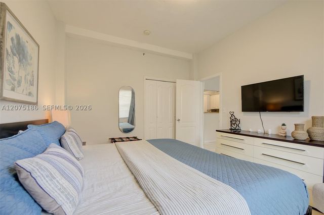 3030 Collins Ave 1G, Miami Beach, FL 33140