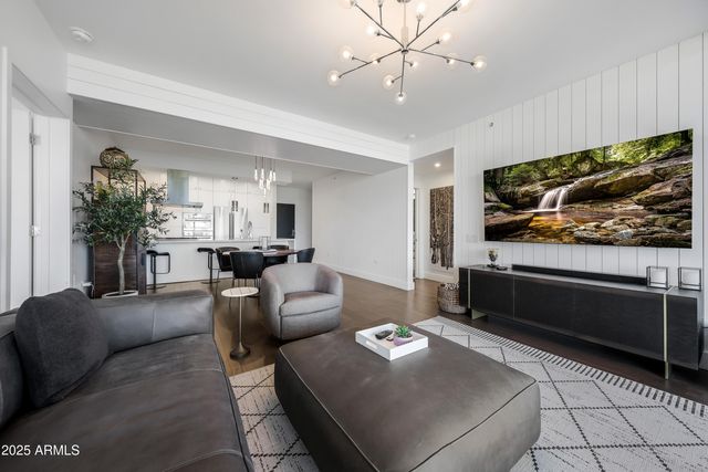 7120 E KIERLAND Boulevard 913, Scottsdale, AZ 85254