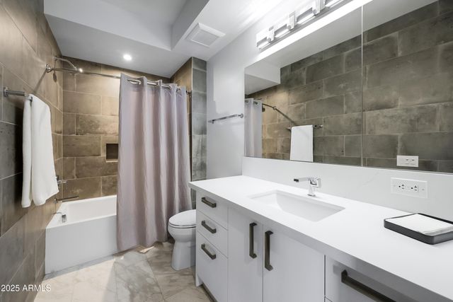 7120 E KIERLAND Boulevard 913, Scottsdale, AZ 85254