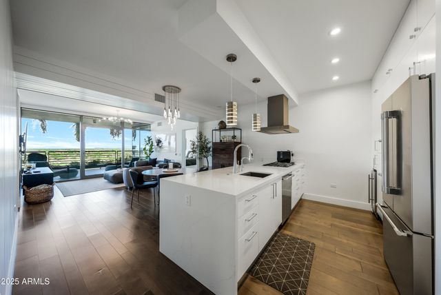 7120 E KIERLAND Boulevard 913, Scottsdale, AZ 85254