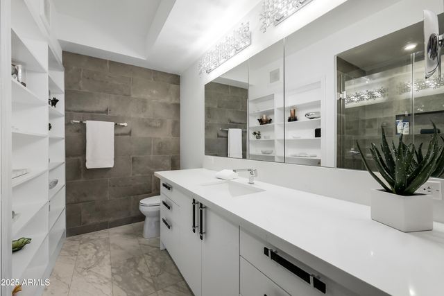 7120 E KIERLAND Boulevard 913, Scottsdale, AZ 85254