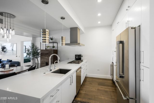 7120 E KIERLAND Boulevard 913, Scottsdale, AZ 85254