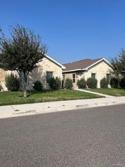 3701 Hawthorne Avenue, Edinburg, TX 78539