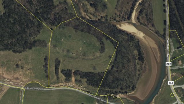 222 Cook Hollow Ln, Pleasant Shade, TN 37145