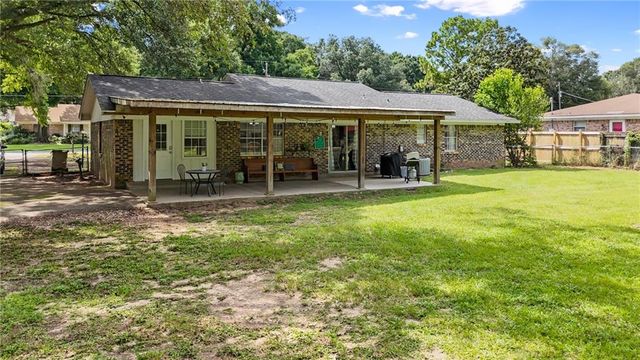 3250 Lacoste Road, Mobile, AL 36618