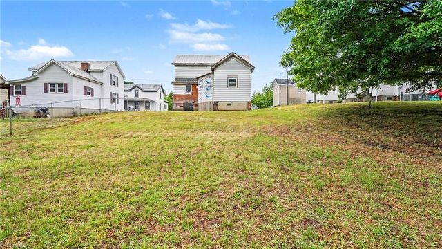 308 Bristol Street, Lexington, NC 27292