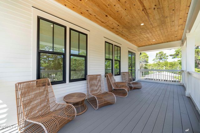 253 N Walton Lakeshore Drive, Inlet Beach, FL 32461