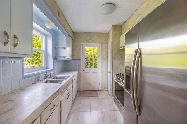 9148 Abbott Ave, Surfside, FL 33154