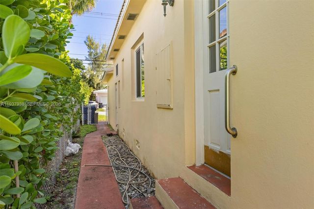 9148 Abbott Ave, Surfside, FL 33154