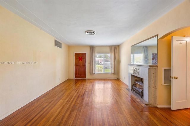 9148 Abbott Ave, Surfside, FL 33154