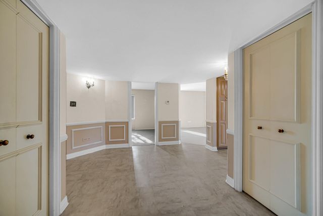 8750 Harrison Avenue 214, Munster, IN 46321