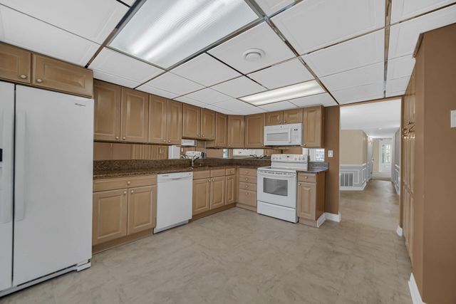 8750 Harrison Avenue 214, Munster, IN 46321