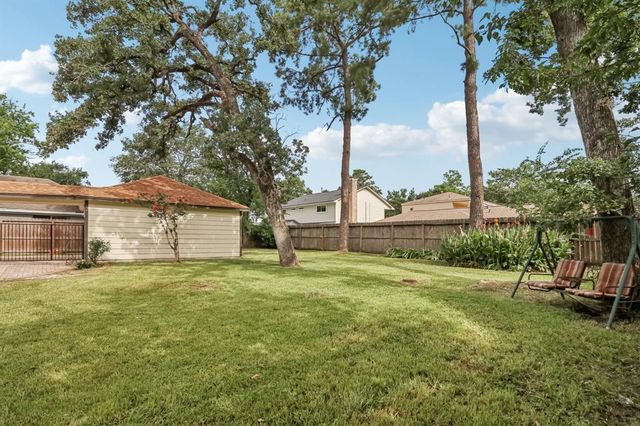 8110 Dorrcrest Lane, Houston, TX 77070