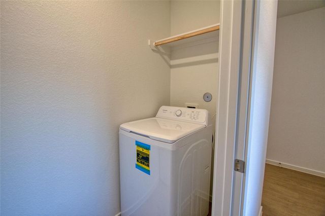 1551 Sunset Ridge Dr, Conroe, TX 77303