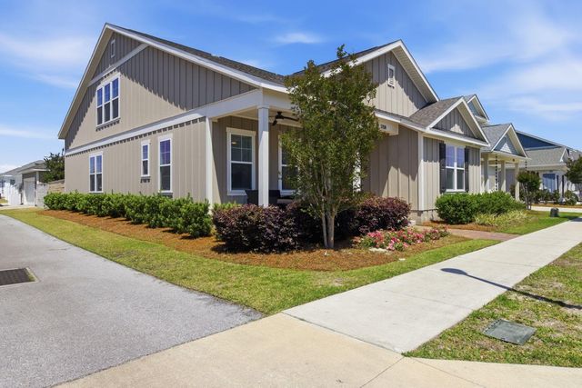 1708 Daffodil Street, Panama City, FL 32405