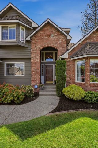 325 W Charlton Ave, Spokane, WA 99208