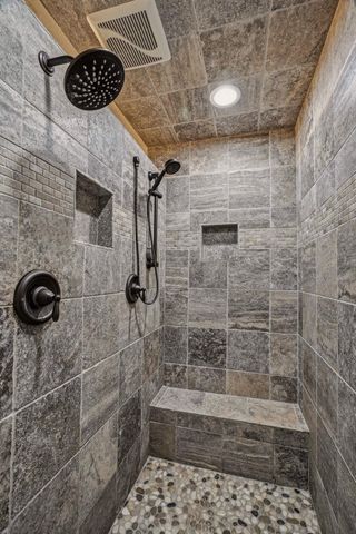 325 W Charlton Ave, Spokane, WA 99208