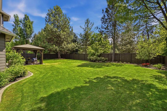 325 W Charlton Ave, Spokane, WA 99208