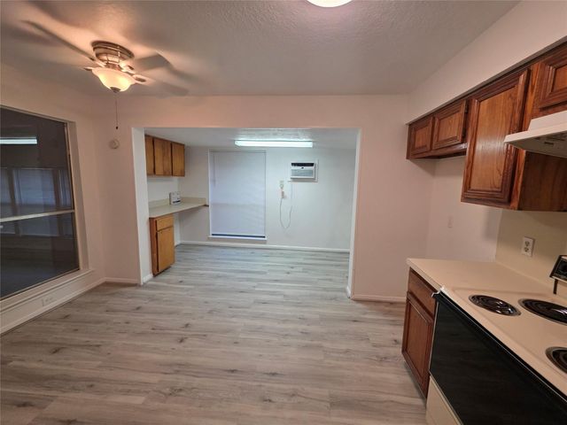 8522 Fawn Terrace Drive, Houston, TX 77071